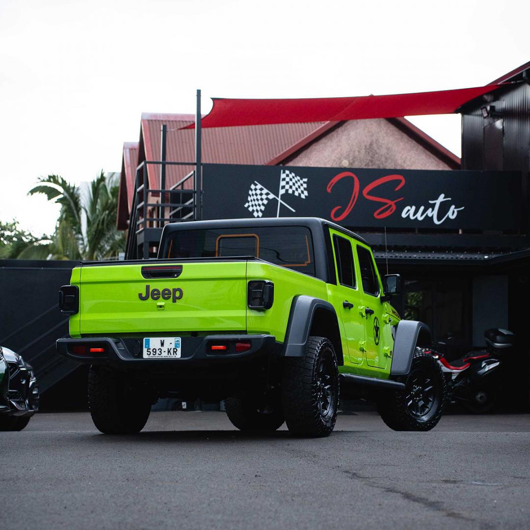 Importation de véhicules premium La Réunion